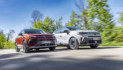 Renault Captur ve VW T-Roc Karşılaştırması: Hibrit Teknolojisi mi, eTSI Verimliliği mi?