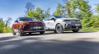 Renault Captur ve VW T-Roc Karşılaştırması: Hibrit Teknolojisi mi, eTSI Verimliliği mi?