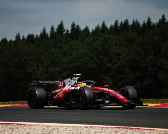Macaristan GP 2026: Ferrari Hungaroring'de Fırtına Gibi Başladı