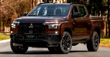 Mitsubishi Triton BF///MS: Brezilya'ya Özel At Figürlü Pickup