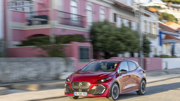 Renault Clio 6 ve Pazar Zorlukları: Yeni Liderlik Mücadelesi