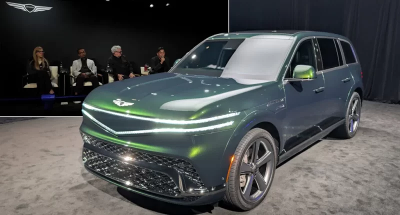Genesis GV90 İçin Sürpriz EREV Hamlesi: Menzil Uzatıcı Seçeneği Yolda mı?