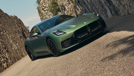 Maserati GranTurismo Trofeo: 590 Beygirlik Canavar Nasıl Üç Silindire Dönüşüyor?
