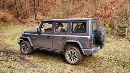 BAW 212 Benziner: Yeni Nesil Off-Road Deneyimi