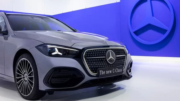 Yeni Mercedes Classe C: Makyajlı Alman Sedan Hakkında Her Şey
