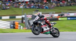Leon Haslam ve Cadwell Park'ta BSB Heyecanı