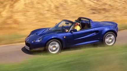 Lotus Elise ve Hafiflik Felsefesinin Otomobil Dünyasındaki Yeri