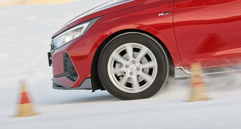 Küçük Otomobiller İçin En İyi 195/55 R 16 Dört Mevsim Lastikleri