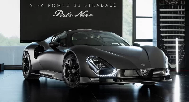 Alfa Romeo 33 Stradale Perla Nera: Karbonun Asil Zirvesi