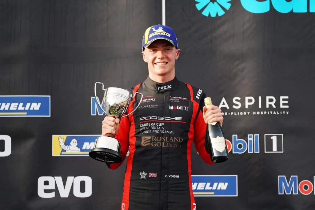 Dries Van Langendonck British F4 şampiyonasında rüzgar gibi esti