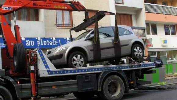 Otopark ücretlerine zam: Araç çekme tarifeleri yeniden güncelleniyor