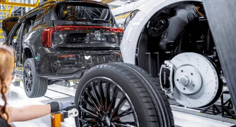 Mercedes-Benz tesis kapatma riski ile karşı karşıya