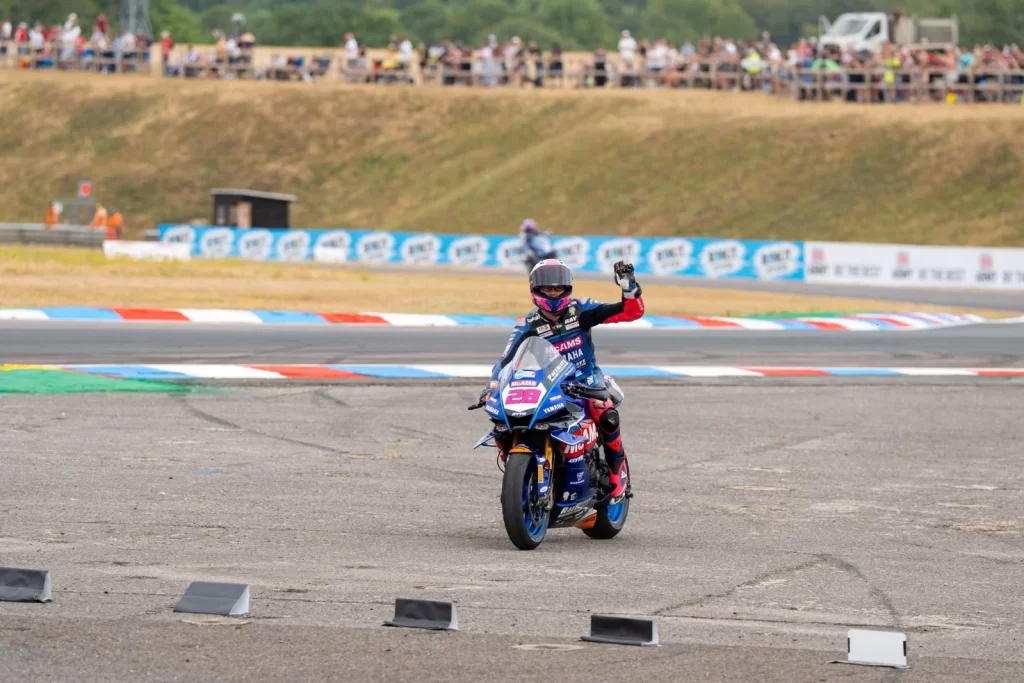Bradley Ray ve McAMS Yamaha 2027 BSB Sezonu İçin Anlaştı