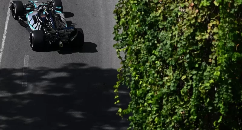 F1 Azerbaycan GP: George Russell zirvede, Kimi Antonelli şoku