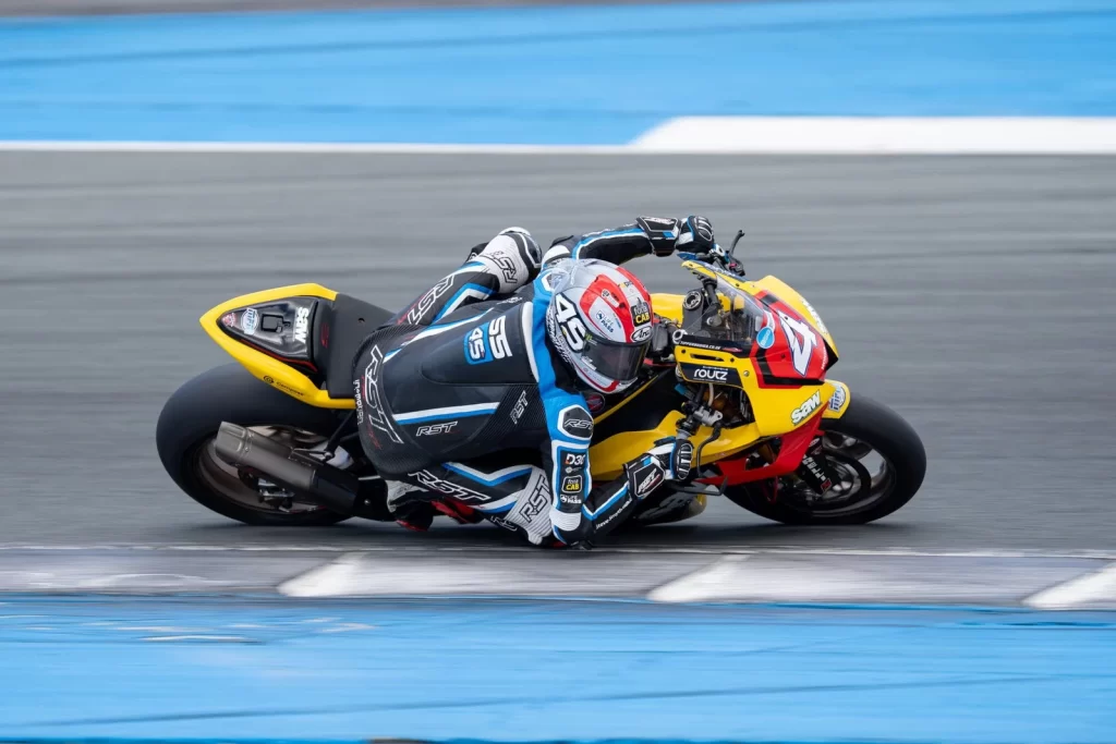TAG Honda BSB takımı Scott Swann ile sezonu tamamlıyor