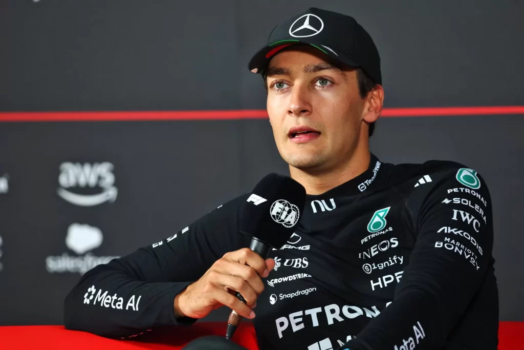 Toto Wolff, Monza'da Max Verstappen'in George Russell'ı Engellediğini İddia Ediyor