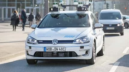 Volkswagen'de Yeni Dönem: Fahrerassistenz-Entwicklung ve Audi'nin Rolü