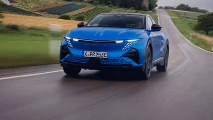 Alpine A390: Üç Elektrikli Motor ve Torque Vectoring Teknolojisi
