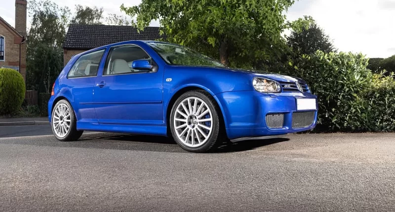 Koleksiyonluk VW Golf R32 Müzayedeye Çıkıyor: 70.000 Euro Eder mi?