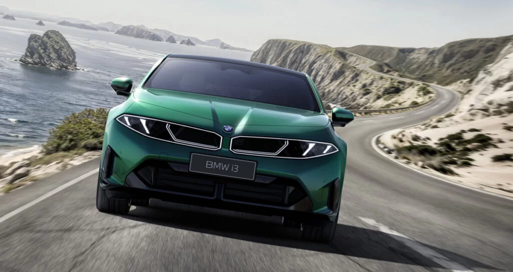 BMW Yeni Amiral Gemisi SUV Modeli ile X7'nin Üzerine Çıkmaya Hazırlanıyor