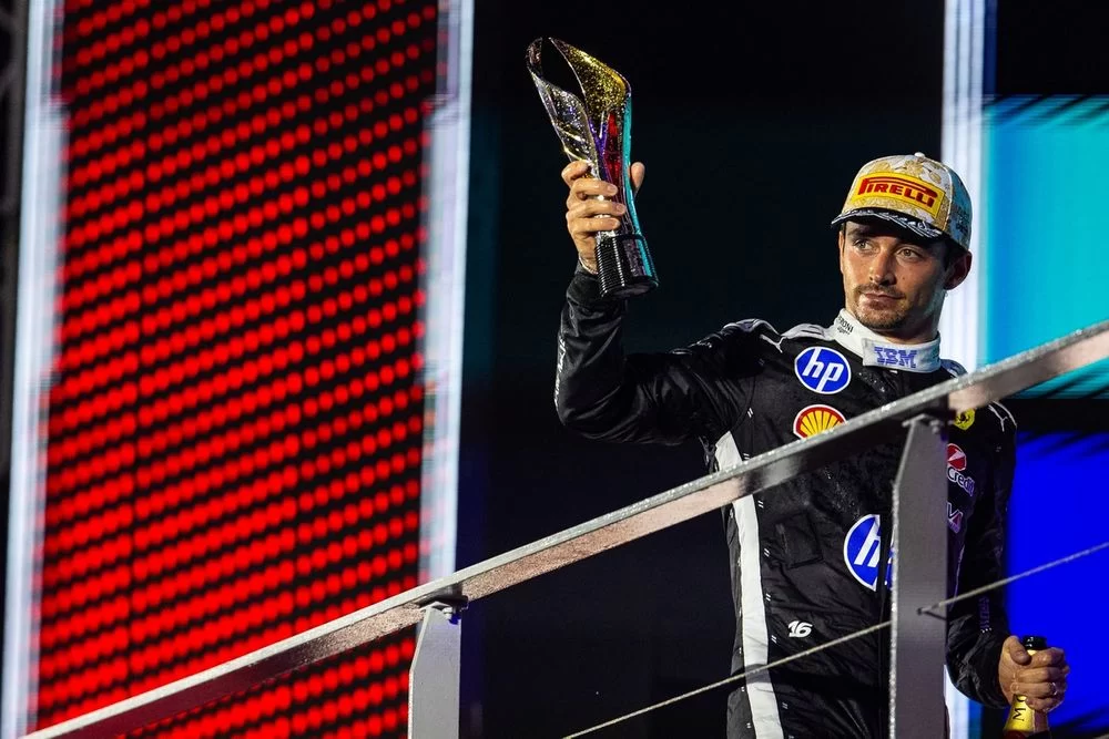 Kimi Antonelli ve F1 Şampiyonluk Baskısı: Yeni Bir Yıldızın Doğuşu