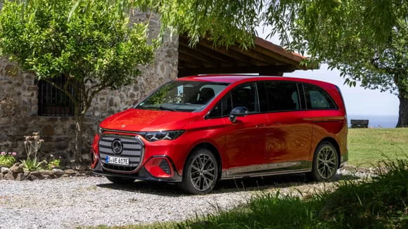 Mercedes VLE kazası: Mondial de l'Auto'da şaşırtan güvenlik açığı