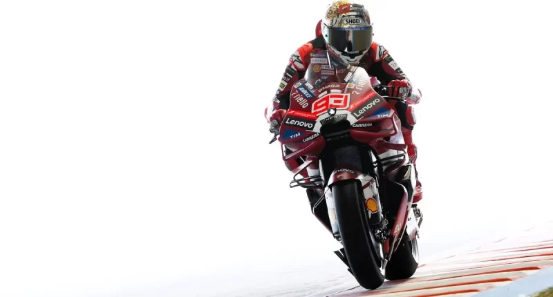 2026 MotoGP Japonya: Motegi'de İlk Antrenman Seansında Marc Marquez Zirvede