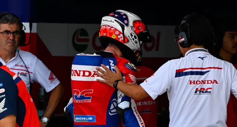 Aleix Espargaro Endonezya MotoGP yarışından çekildi