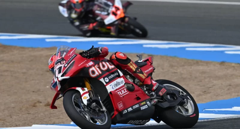 2026 Jerez WorldSBK Yarışı: Nicolo Bulega'dan Tarihi Zafer