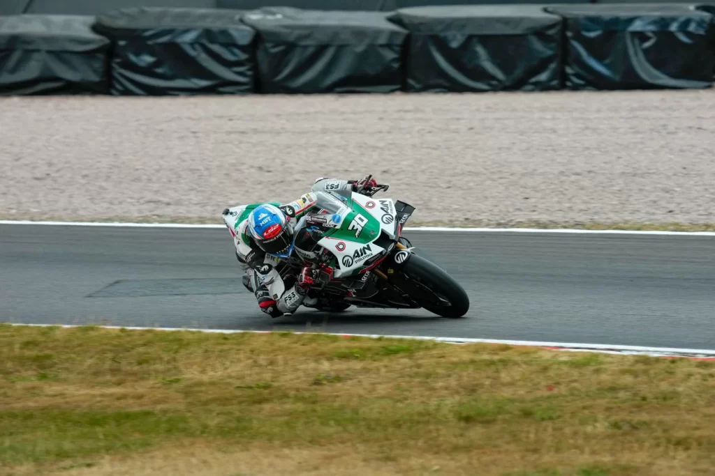 Bimota BSB 2027 - Bimota, BSB 2027 Sezonu İçin Pilot Kadrosunu Koruyor
