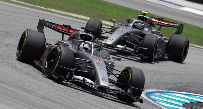 Audi F1 sürücülerinden kritik Audi F1 motoru açıklaması