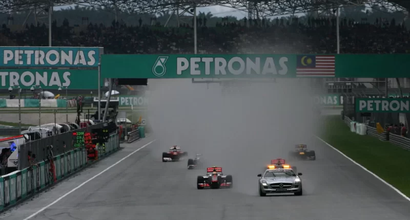 Bahrain GP hava durumu: Malezya'da yağmur sürprizi bekleniyor
