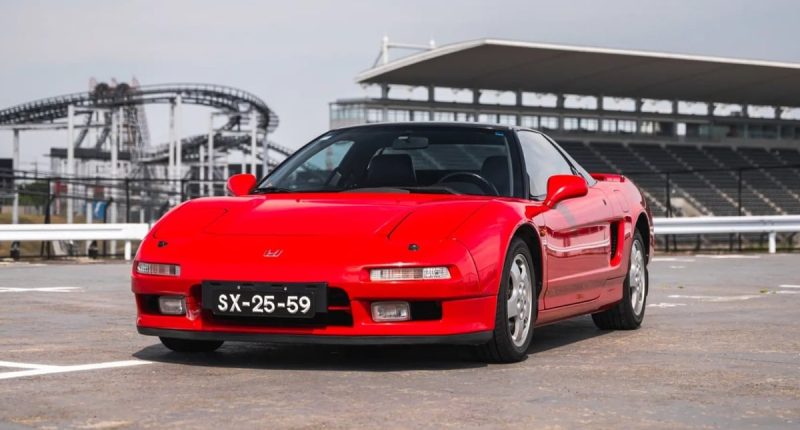 Ayrton Senna'nın Efsanevi Honda NSX'i Yeniden Açık Artırmada
