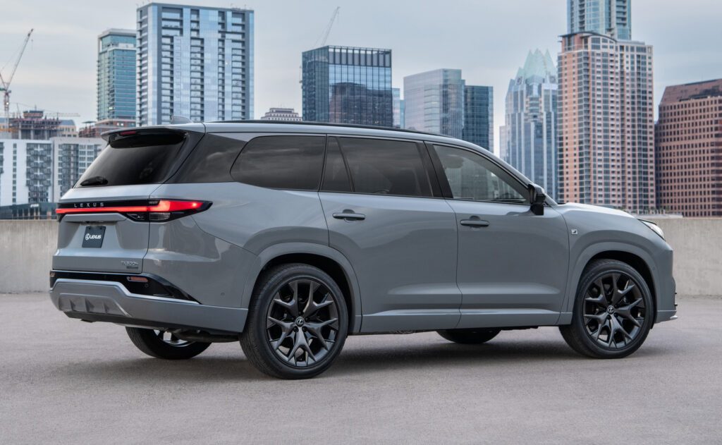 Acura, MDX'in Üzerine Konumlanacak Yeni Amiral Gemisi XL'i Hazırlıyor