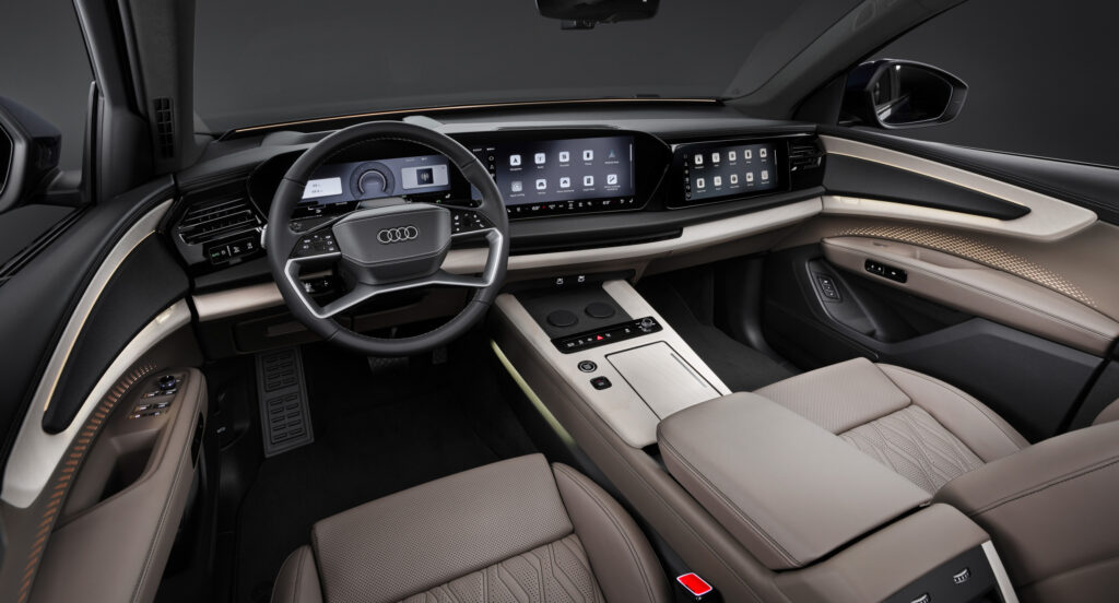 Audi Q9 Tanıtıldı: Markanın En Büyük ve En Lüks SUV'u Sahneye Çıktı