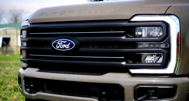 Ford, ABD Ordusu İçin İHA Şarj Edebilen 'Süper Kamyonet' Geliştiriyor