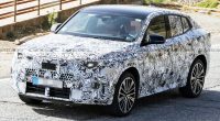 BMW X2 Yeni Döneme Hazırlanıyor: M40 Rozeti ve Neue Klasse Tasarımı