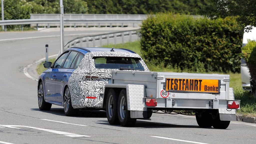 Yeni Skoda Octavia İçin Sürpriz Karar: İkinci Kez Makyajlanıyor