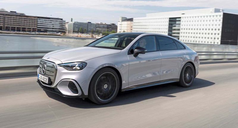 Mercedes C 400 4Matic: Elektrikli C-Serisi Performansıyla Şaşırtıyor