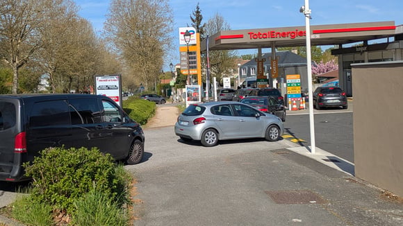 TotalEnergies'de 1,99 Euro Kampanyası: İşte Yakıt Tasarrufu Sağlayacak İstasyonlar