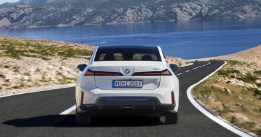 Elektrikli Otomobiller: Çevreci Bir Tercihten Öte Enerji Güvenliği Meselesi mi?