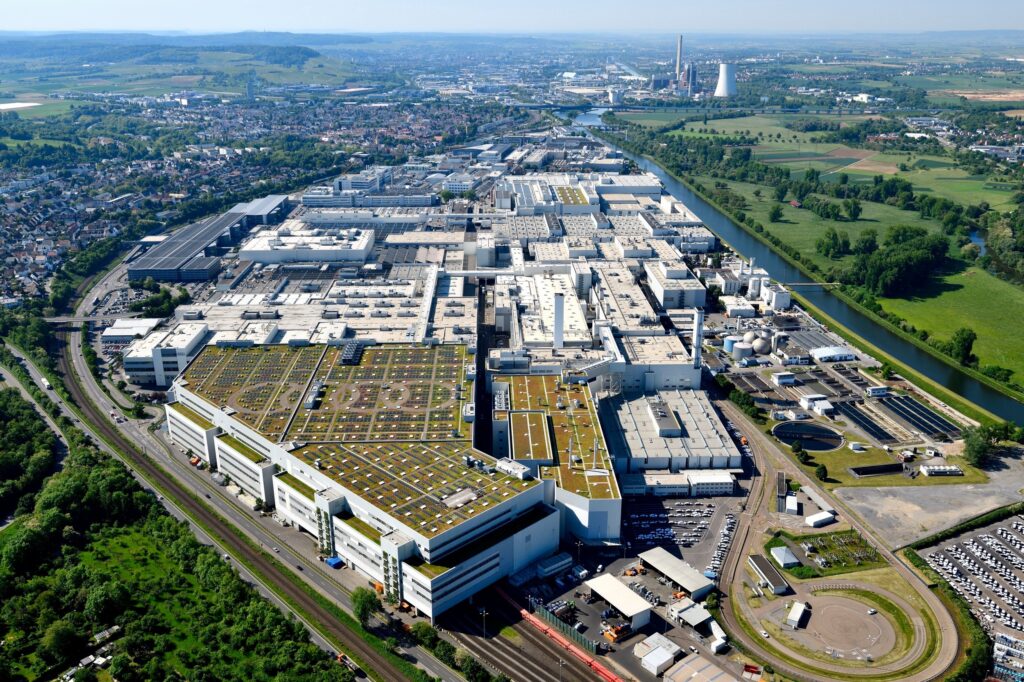 Audi'nin Neckarsulm Fabrikasında Kepenk İndirme Korkusu: İşçiler Ayakta