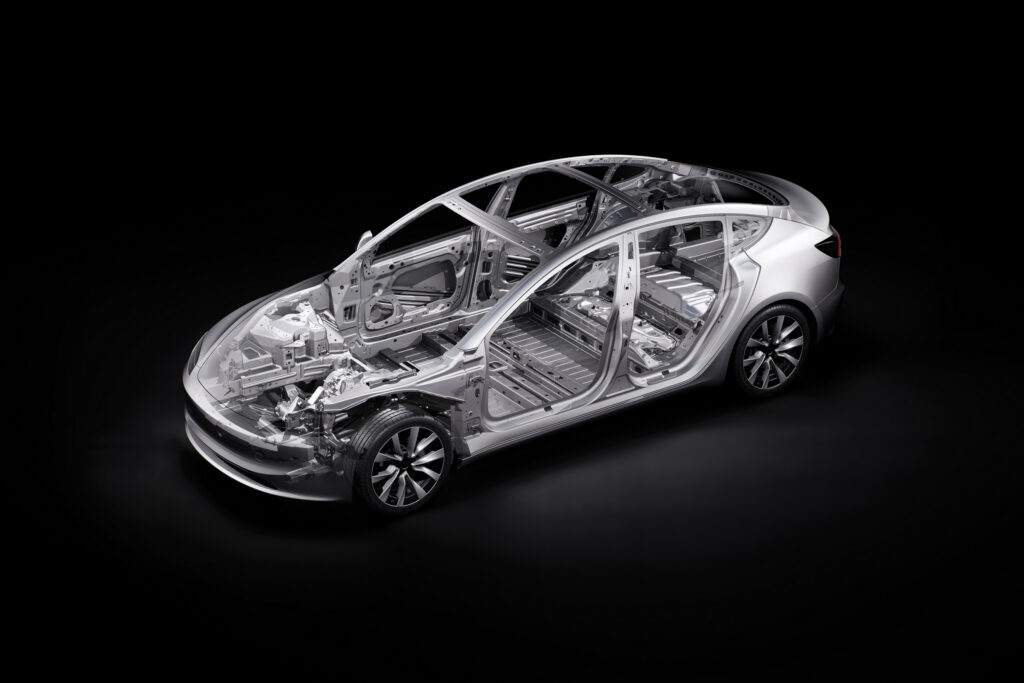 Tesla'da Kanada Krizi: ABD Standartlarına Uymayan Araçlar Geri Çağrılıyor