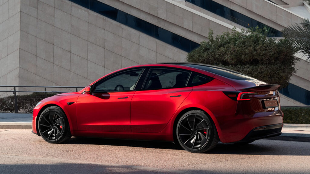 Tesla'nın Gizli Kapı Kolları ABD'de Otomotiv Standartlarını Değiştirebilir