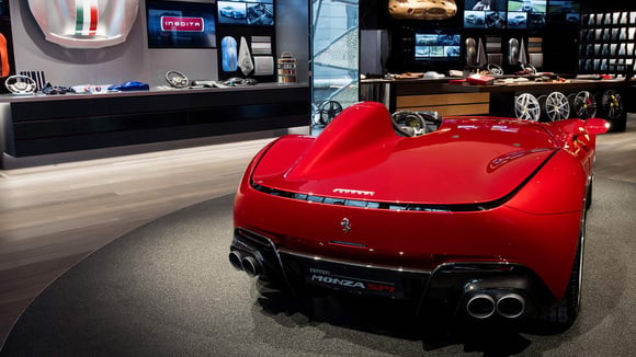 Ferrari'nin 2026 Hedeflerini Yükselten 'Kişiselleştirme' Stratejisi