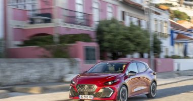 Renault Clio 6 ve Pazar Zorlukları: Yeni Liderlik Mücadelesi