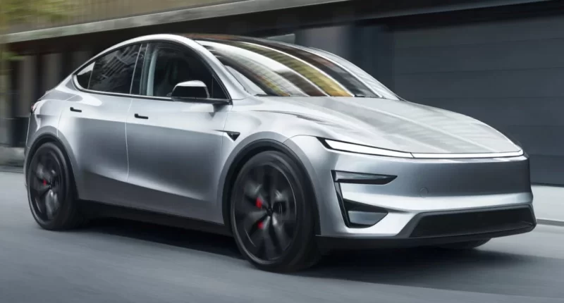 Tesla elektrikli araç pazarında liderliğini korurken rakipler zorlanıyor