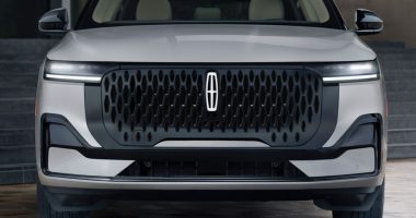 2027 Lincoln Nautilus Makyajlandı: Yeni Tasarım ve Detaylar