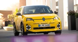 Renault R5 E-Tech için Büyük İndirim: Elektrikli Şehirli Daha Erişilebilir