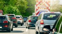 14-16 Ağustos Stau-Wochenende: Almanya Trafik Rehberi